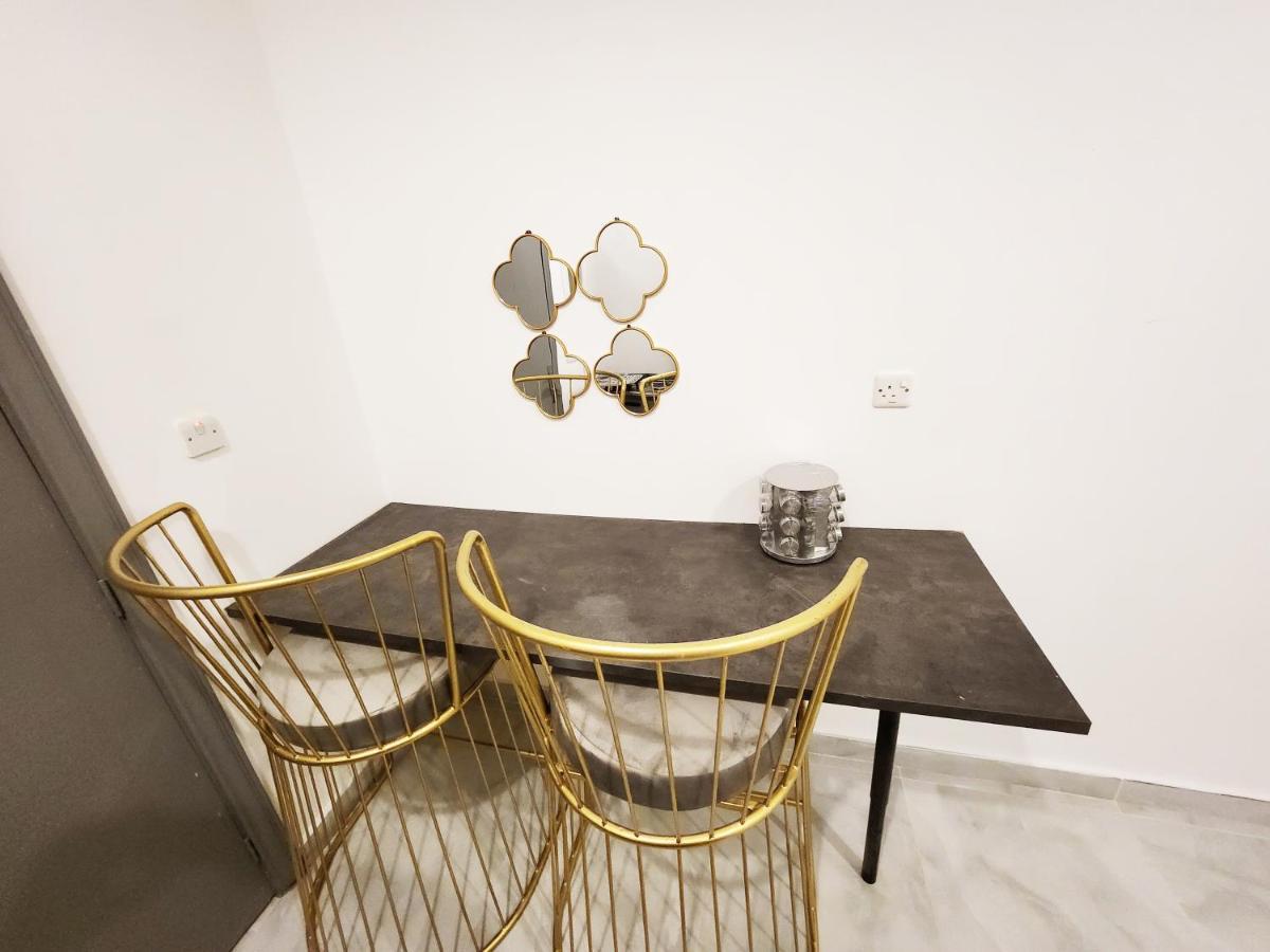 Moods Holiday Homes Al Ain Esterno foto