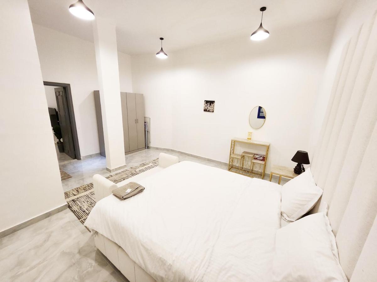 Moods Holiday Homes Al Ain Esterno foto
