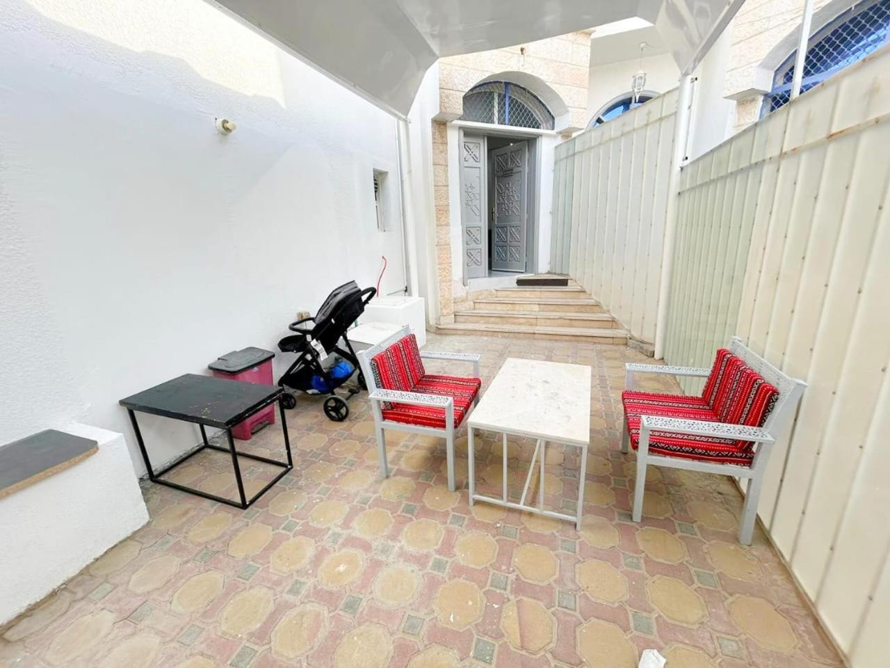 Moods Holiday Homes Al Ain Esterno foto